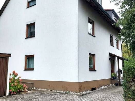 Wohnung zum Kauf 295.000 € 3 Zimmer 95 m² 2. Geschoss frei ab 01.10.2026 Wachendorf Cadolzburg 90556
