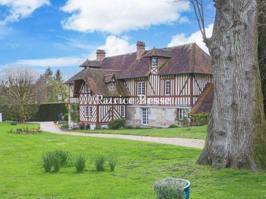 Herrenhaus zum Kauf 490.000 € 10 Zimmer 398 m² 4.368 m² Grundstück Centre Ville Est Lisieux 14100