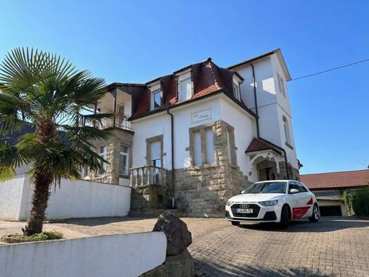 Einfamilienhaus zum Kauf 699.000 € 4 Zimmer 231 m² 1.266 m² Grundstück Neuweier Baden-Baden 76534