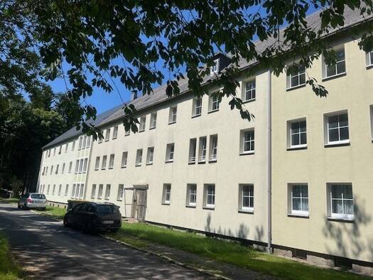 Wohnung zum Kauf 36.000 € 3 Zimmer 64,5 m² frei ab sofort Johanngeorgenstadt 08349