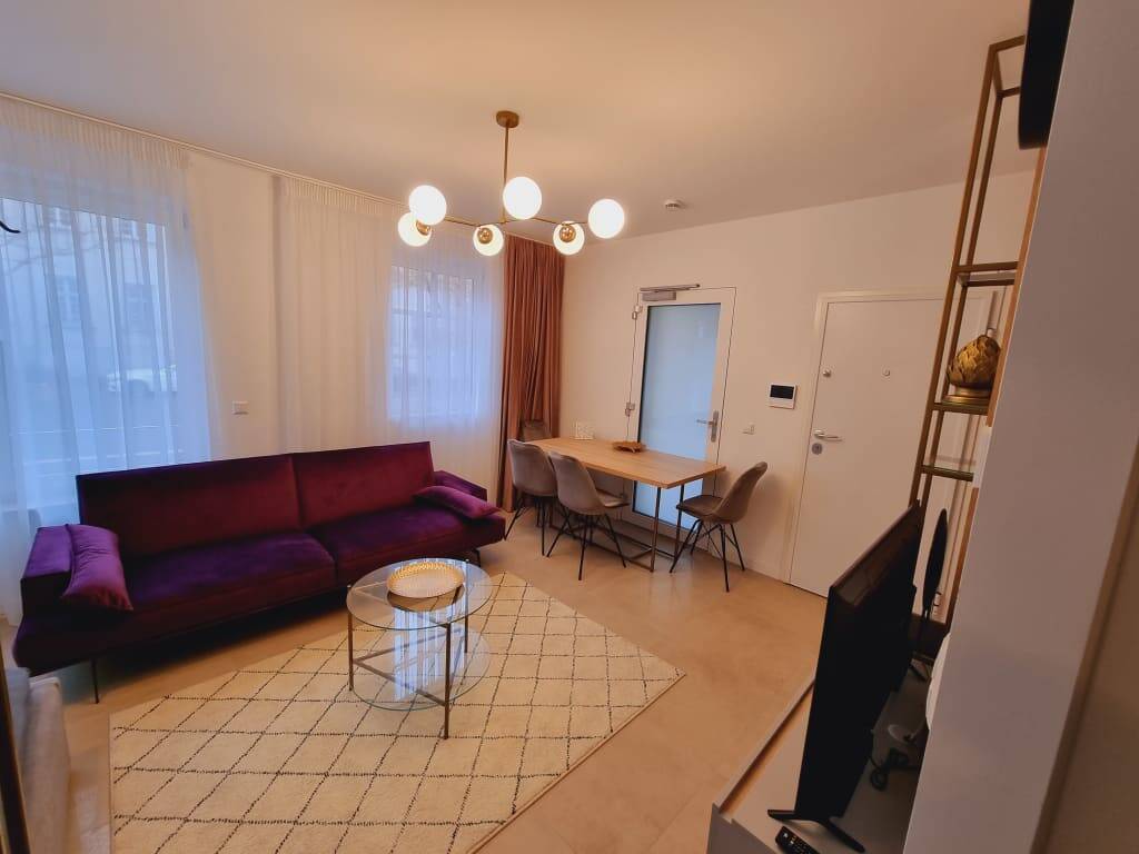 Wohnung zur Miete Wohnen auf Zeit 2.117 € 1 Zimmer 30 m²<br/>Wohnfläche ab sofort<br/>Verfügbarkeit Schorndorfer Straße Mitte Ludwigsburg 71638