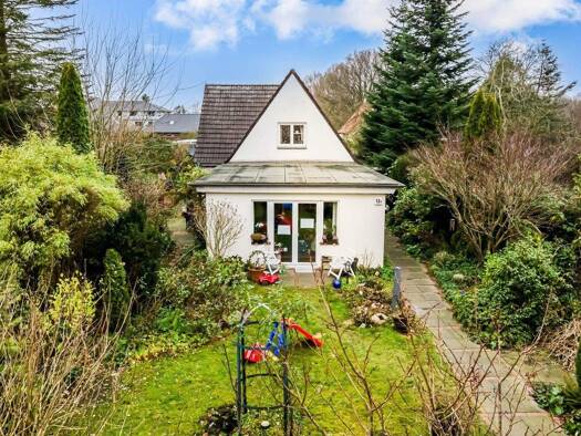 Mehrfamilienhaus zum Kauf 329.000 € 5,5 Zimmer 145,4 m² 477 m² Grundstück Halstenbek 25469