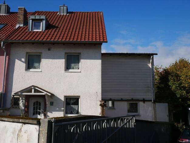 Doppelhaushälfte zum Kauf 187.000 € 6 Zimmer 160 m² 273 m² Grundstück Bad Kissingen 97688