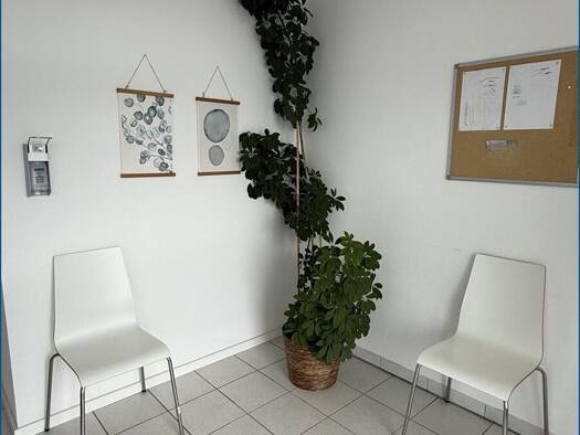 Bürofläche zur Miete provisionsfrei 670 € 66 m² Bürofläche Berghausen Pfinztal 76327