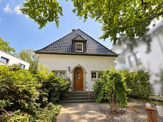 Einfamilienhaus zum Kauf 375.000 € 6 Zimmer 129,9 m² 730 m² Grundstück Lage Lage 32791