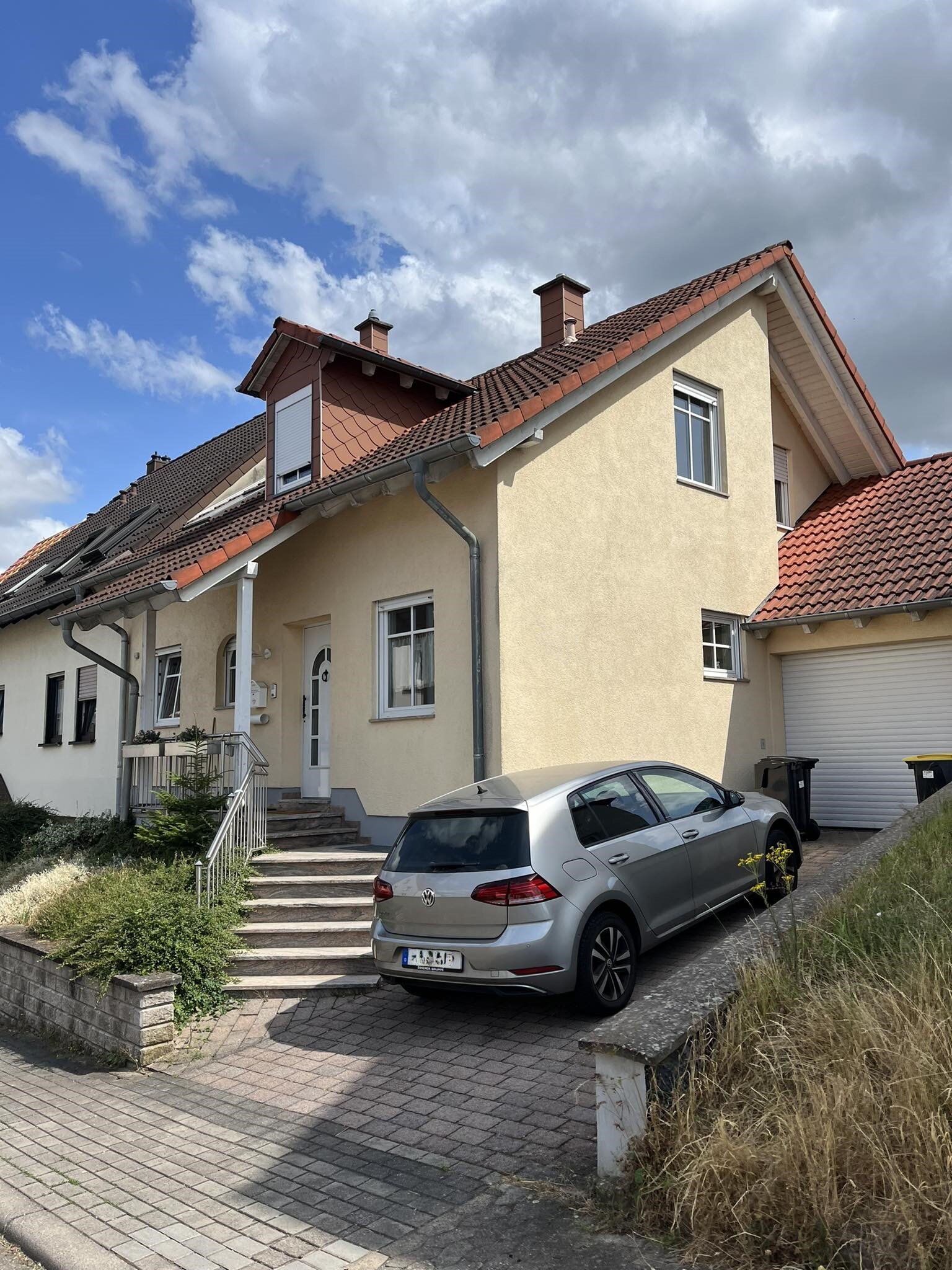 Einfamilienhaus zum Kauf 395.000 € 5 Zimmer 120 m²<br/>Wohnfläche 593 m²<br/>Grundstück Bischmisheim Saarbrücken-Bischmisheim 66132