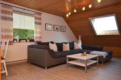 WG-Zimmer zur Miete Wohnen auf Zeit 499 € 18 m² 1. Geschoss frei ab 01.08.2025 Mädelhofen Mädelhofen 97297