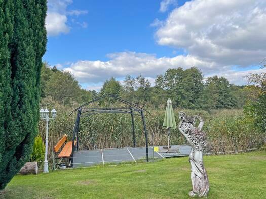 Bungalow zum Kauf provisionsfrei 499.000 € 2 Zimmer 65 m² 3.988 m² Grundstück frei ab sofort Bredereiche Fürstenberg/Havel 16798