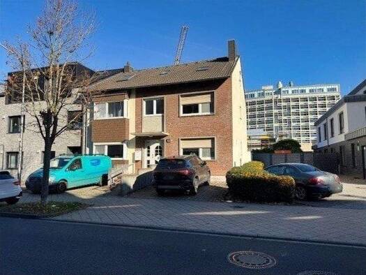 Reihenendhaus zum Kauf 628.000 € 8 Zimmer 278 m² 412 m² Grundstück Düren 52351