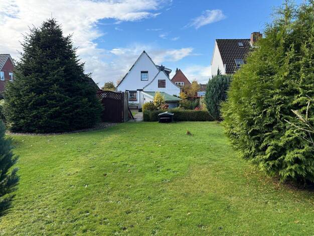 Haus zum Kauf 179.000 € 3 Zimmer 81 m² 592 m² Grundstück Heide 25746