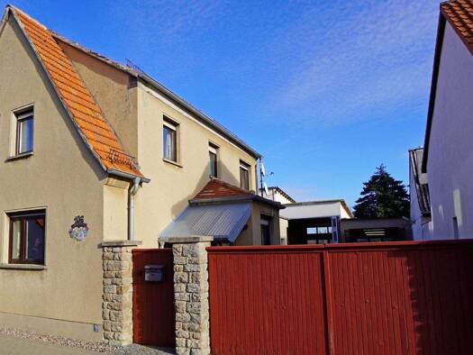 Einfamilienhaus zum Kauf 179.000 € 5 Zimmer 131,4 m² 504 m² Grundstück Berlstedt Am Ettersberg 99439