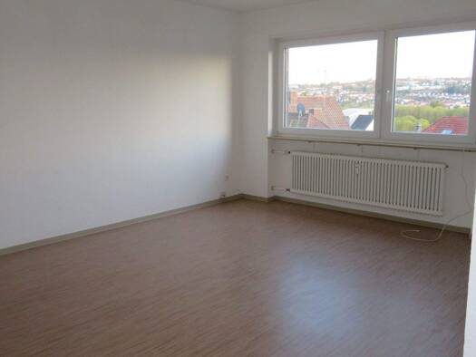 Wohnung zur Miete 650 € 3 Zimmer 92 m² 1. Geschoss frei ab 01.12.2025 Zweibrücken 66482