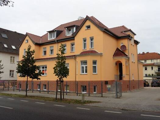 Wohnung zur Miete 872 € 3 Zimmer 96 m² EG Berliner Straße 40 Rathenow 14712