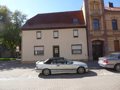 Haus zum Kauf 55.000 € 6 Zimmer 108 m² 94 m² Grundstück frei ab sofort Leipzigerstr. 3 Zörbig Zörbig 06780