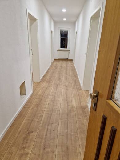 Wohnung zur Miete 950 € 4 Zimmer 107 m² Geschoss 1/4 frei ab sofort Schramberg Schramberg 78713