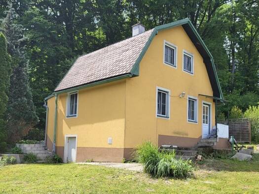 Haus zum Kauf 470.000 € 808 m² Grundstück Wien 1140