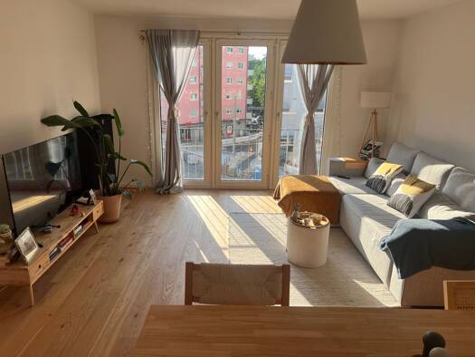 Wohnung zur Miete 1.450 € 3 Zimmer 90 m² Geschoss 3/5 frei ab 17.08.2026 Rennweg Weiterer Innenstadtgürtel West / Nord / Ost 90489
