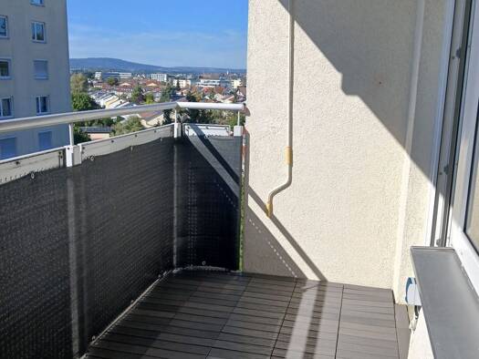 Wohnung zur Miete 900 € 3,5 Zimmer 70 m² Geschoss 6/8 frei ab 01.10.2026 Friedrichshafen Friedrichshafen 88046