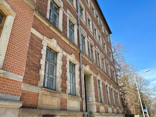 Wohnung zur Miete 406 € 2 Zimmer 50,8 m² EG frei ab 01.05.2026 Schloßteichstraße 9 Schloßchemnitz Chemnitz 09113