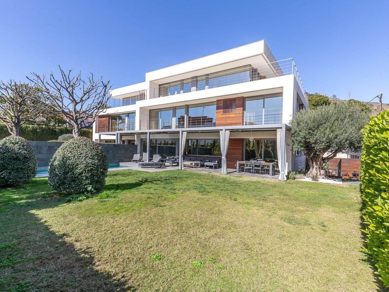 Villa zum Kauf provisionsfrei 3.650.000 € 11 Zimmer 631 m²<br/>Wohnfläche 600 m²<br/>Grundstück Esplugues de Llobregat 08950