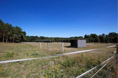 Land-/Forstwirtschaft zum Kauf 285.000 € 26.380 m² Grundstück Thieshope Brackel 21438