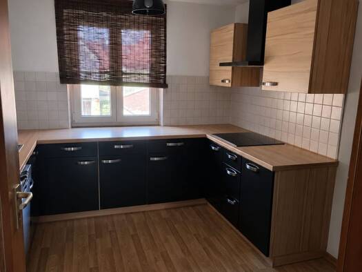 Wohnung zur Miete 600 € 4 Zimmer 76,8 m² Geschoss 1/3 frei ab 01.12.2026 Brunnengasse 1 Gochsheim Gochsheim 97469