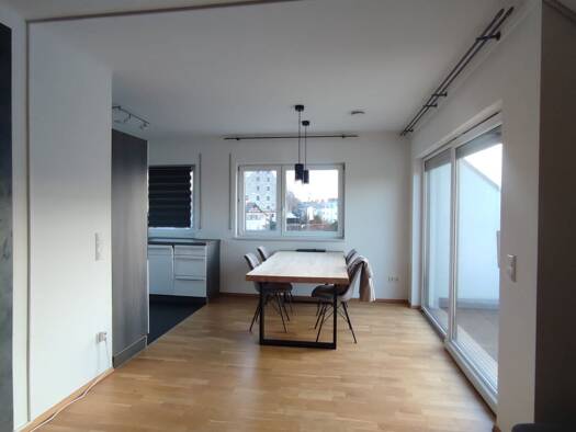 Wohnung zur Miete 900 € 3 Zimmer 76 m² Geschoss 2/3 frei ab sofort Fischbacher Straße 8 Altdorf Altdorf bei Nürnberg 90518