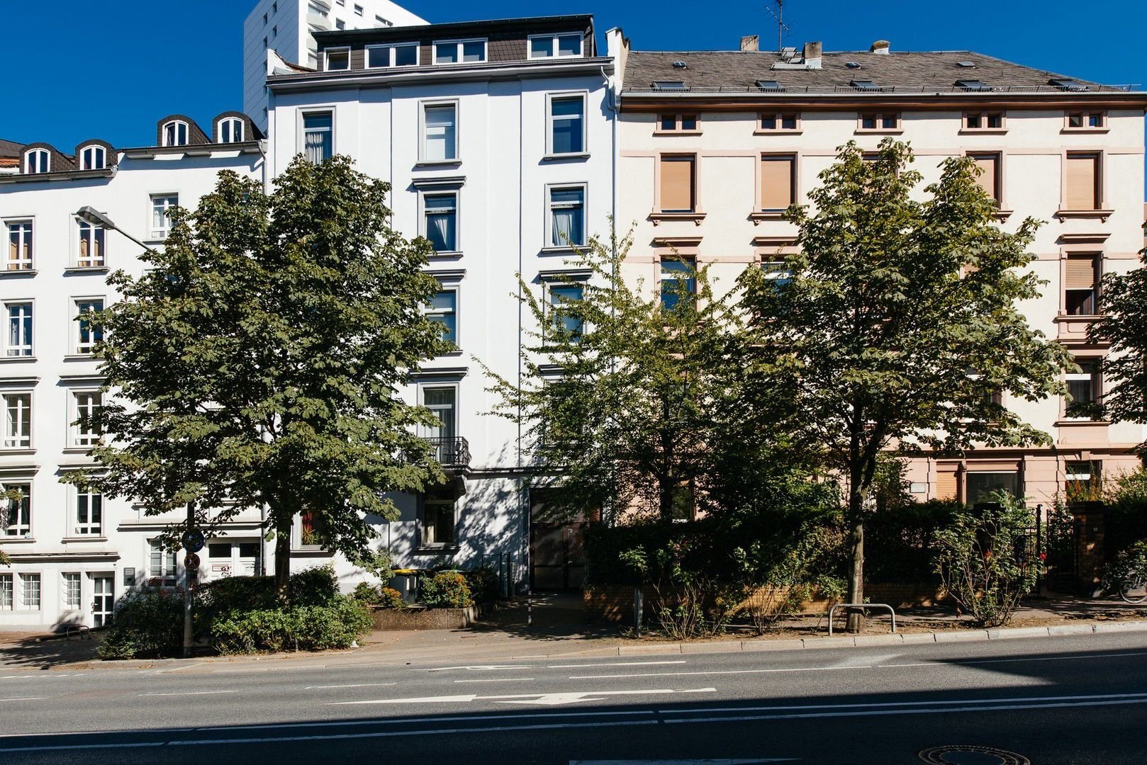 Wohnung zum Kauf provisionsfrei 390.000 € 3 Zimmer 80 m²<br/>Wohnfläche EG<br/>Geschoss Darmstädter Landstr. 91 Sachsenhausen - Süd Frankfurt 60598