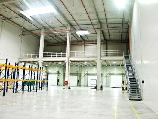 Lagerhalle zur Miete 18.000 m² Lagerfläche teilbar ab 2.564 m² Alter Weg 62 Jügesheim Rodgau 63110
