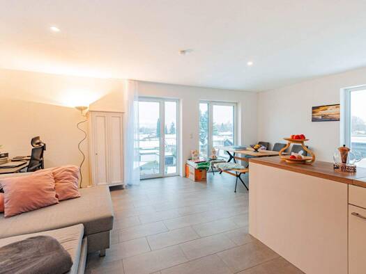 Wohnung zur Miete 760 € 2 Zimmer 60 m² 1. Geschoss frei ab 01.02.2026 Neutrauchburg Isny im Allgäu / Neutrauchburg 88316