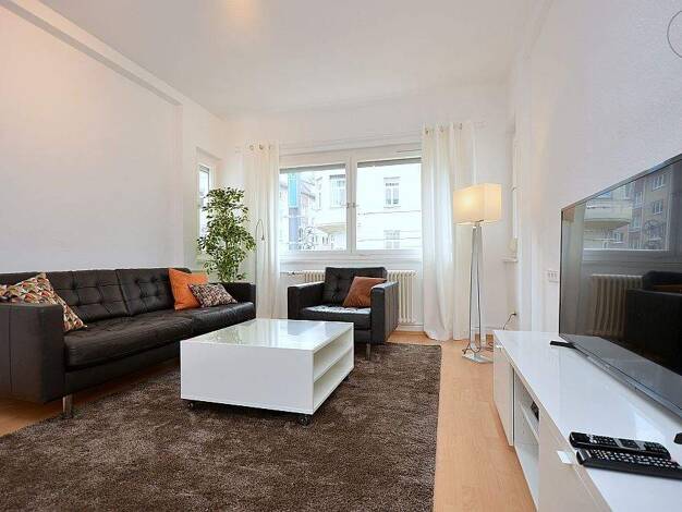 Wohnung zur Miete Wohnen auf Zeit 1.890 € 3 Zimmer 74 m² frei ab 02.02.2026 West Stuttgart 70176