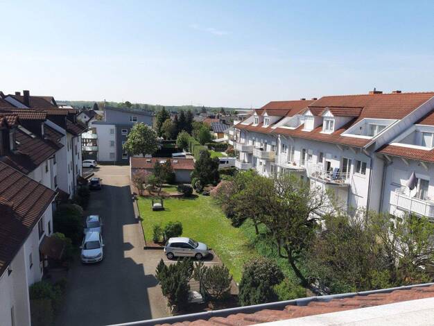 Wohnung zum Kauf provisionsfrei 349.000 € 4 Zimmer 105 m² 4. Geschoss frei ab 01.05.2026 Landstraße 67 Ortsgebiet Sinzheim 76547