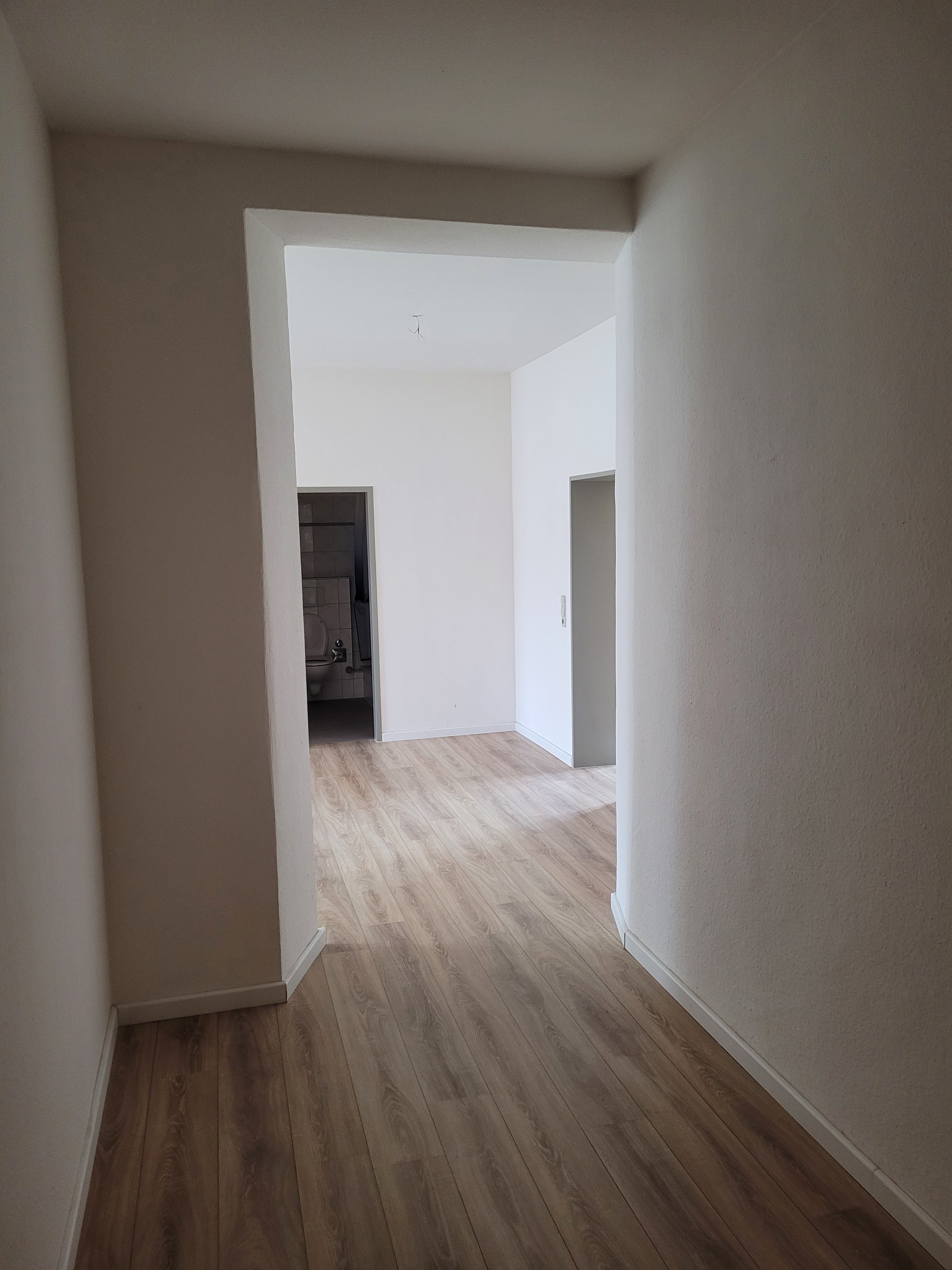 Wohnung zur Miete 624 € 2 Zimmer 78 m²<br/>Wohnfläche 2.<br/>Geschoss ab sofort<br/>Verfügbarkeit Junkerhohlweg 17 Neustadt - Nord Flensburg 24939