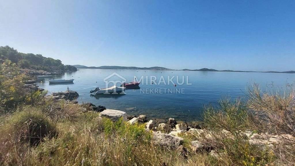 Land-/Forstwirtschaft zum Kauf 165.130 € Betina, Tisno Tisno