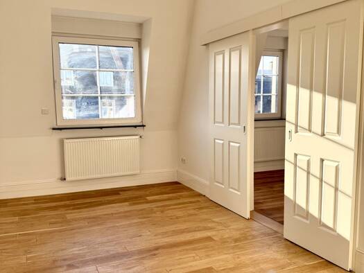 Maisonette zum Kauf 598.000 € 3 Zimmer 88 m² 4. Geschoss Bornheim Frankfurt am Main / Nordend 60389