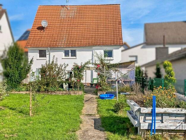 Einfamilienhaus zum Kauf 149.000 € 9 Zimmer 157 m² 391 m² Grundstück Hembsen Brakel 33034