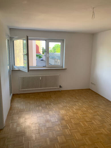 Wohnung zur Miete 457 € 1 Zimmer 35 m² 1. Geschoss frei ab 01.06.2025 Bessemerstr. 51 Schafhof Nürnberg 90411