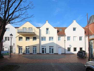 Wohn- und Geschäftshaus zum Kauf als Kapitalanlage geeignet 1.690.000 € 802,1 m² 833 m² Grundstück Wittmund Wittmund 26409