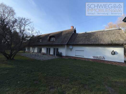 Einfamilienhaus zum Kauf 1.050.000 € 10 Zimmer 360 m² 42.388 m² Grundstück Burg Burg (Spreewald) 03096