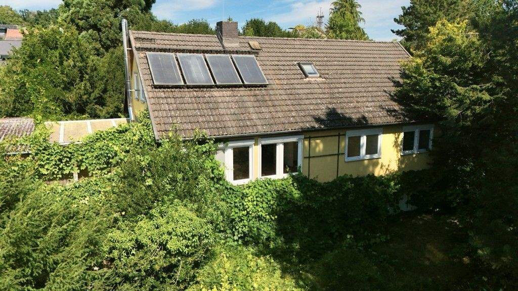 Einfamilienhaus zum Kauf 430.000 € 11 Zimmer 234,3 m² 1.049 m² Grundstück frei ab sofort Kleinlindener Straße 39 Allendorf Gießen 35398