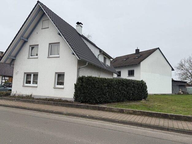 Mehrfamilienhaus zum Kauf 680.000 € 12 Zimmer 260 m² 609 m² Grundstück Ortsgebiet Ottersweier 77833