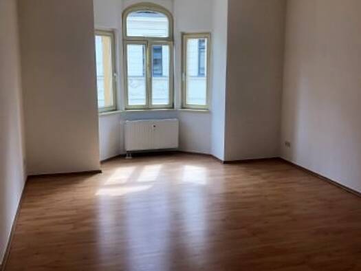 Wohnung zur Miete 900 € 4 Zimmer 99 m² frei ab sofort Altstadt Halle (Saale) 06108