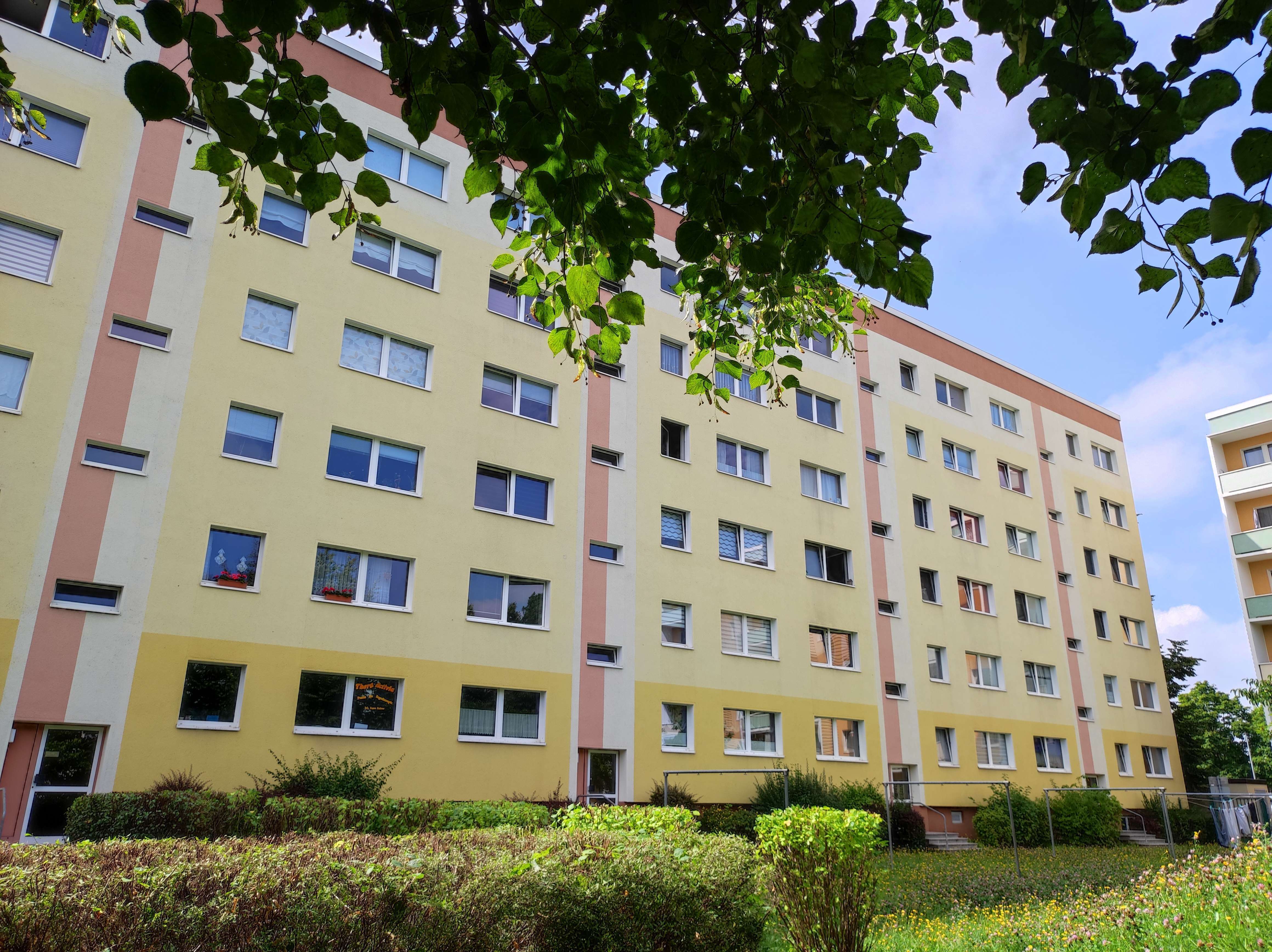 Wohnung zum Kauf 54.000 € 3 Zimmer 68,2 m²<br/>Wohnfläche 6.<br/>Geschoss ab sofort<br/>Verfügbarkeit Markersdorf 621 Chemnitz 09122