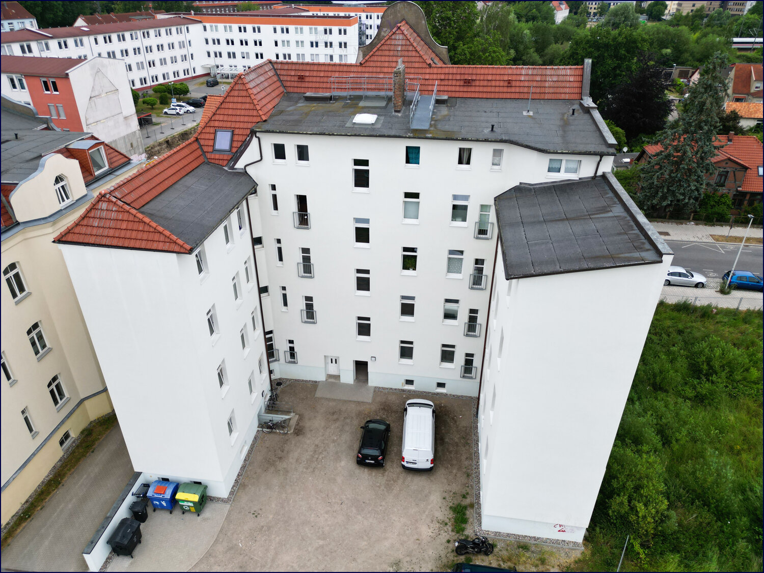 Mehrfamilienhaus zum Kauf provisionsfrei 1.998.000 € 62 Zimmer 1.263 m²<br/>Wohnfläche 1.032 m²<br/>Grundstück Triebseer Vorstadt Stralsund 18437