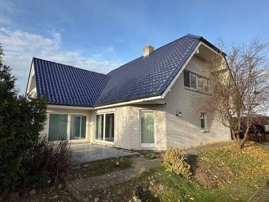 Einfamilienhaus zum Kauf 498.000 € 4 Zimmer 206,4 m² 1.064 m² Grundstück Suckow Güstrow 18273