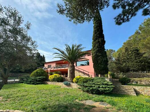 Einfamilienhaus zum Kauf 1.250.000 € 264 m² 1.684 m² Grundstück Begur 17213