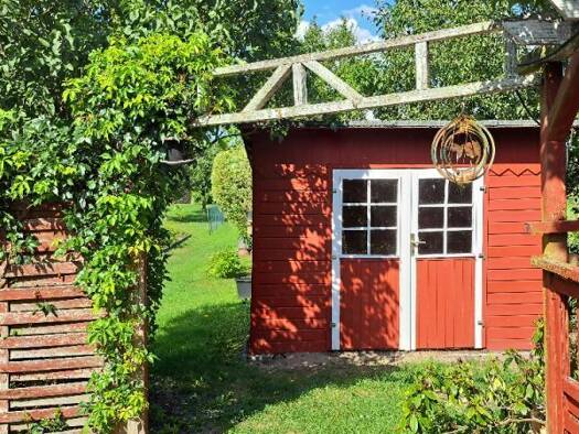 Reihenmittelhaus zum Kauf 89.000 € 3 Zimmer 80 m² 994 m² Grundstück frei ab sofort Eberswalde Eberswalde 16225
