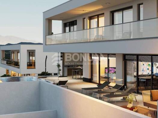 Haus zum Kauf 850.000 € 6 Zimmer 250 m² Vinisce, Marina Marina