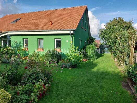 Einfamilienhaus zum Kauf 485.000 € 7 Zimmer 160 m² 1.091 m² Grundstück Nepzin Züssow 17495