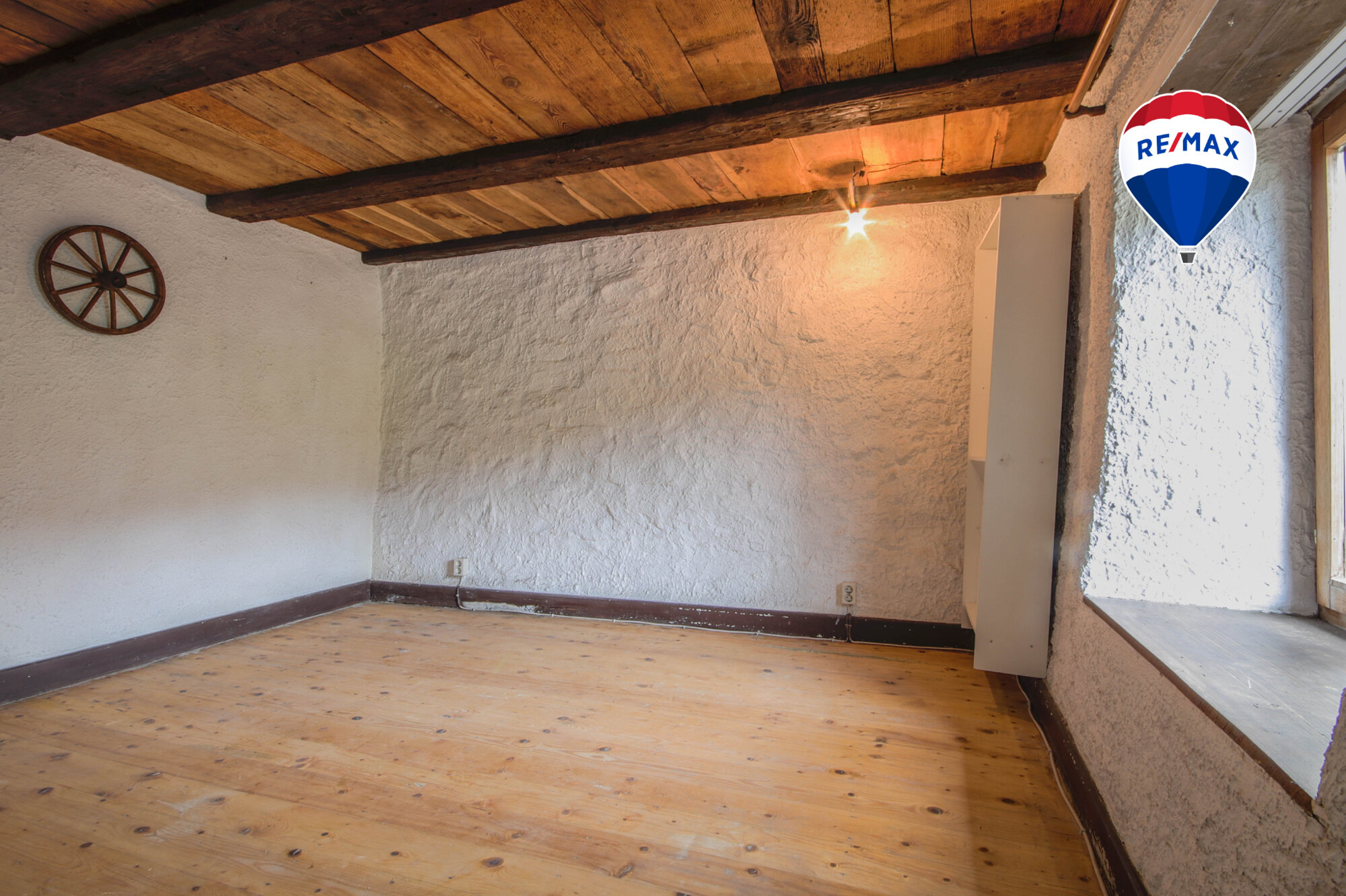 Einfamilienhaus zum Kauf 199.000 € 6 Zimmer 152 m²<br/>Wohnfläche 2.039 m²<br/>Grundstück Riedern am Sand Klettgau 79771